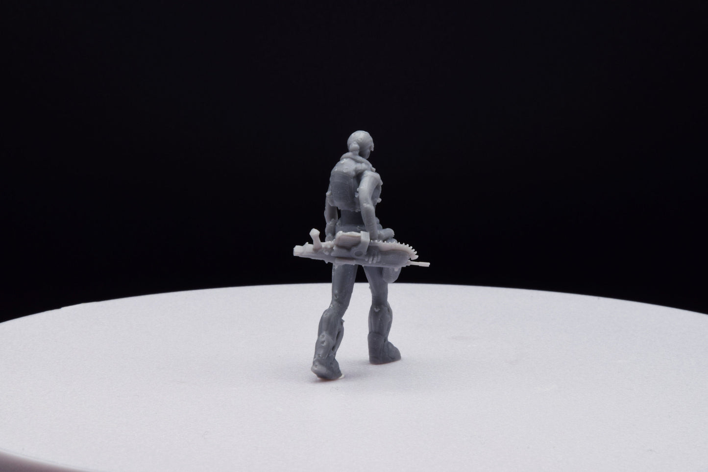 Gears Of War Anya Stroud Command Ot Miniature - TheSTLSmith - 3D Printed with high quality resin for Skirmish/D&D games