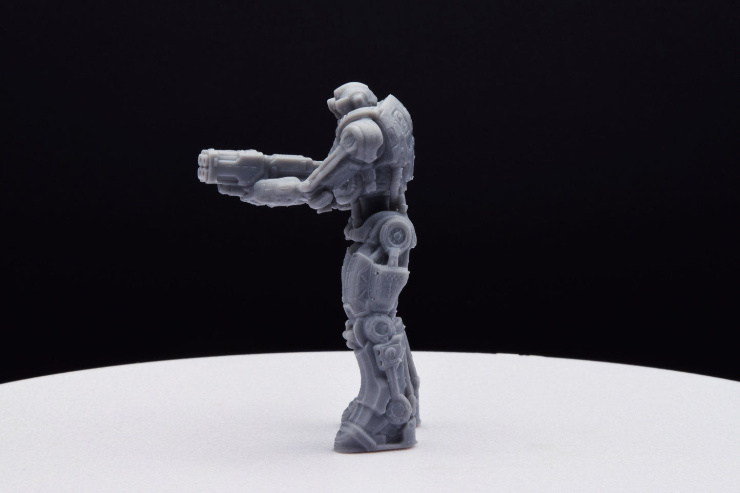 Gears Of War DeeBee DR1 Miniature - TheSTLSmith - 3D Printed with high quality resin for Skirmish/D&D games