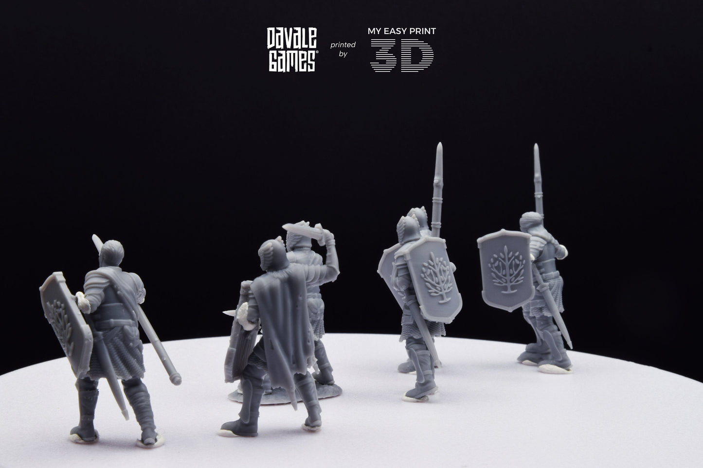 Wounded Grey Castle Warriors - Davale Games - 3D Printed with high quality resin for LOTR/D&D games