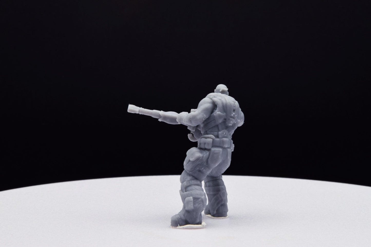 Gears Of War Augustus Cole Summer Ot Miniature - TheSTLSmith - 3D Printed with high quality resin for Skirmish/D&D games