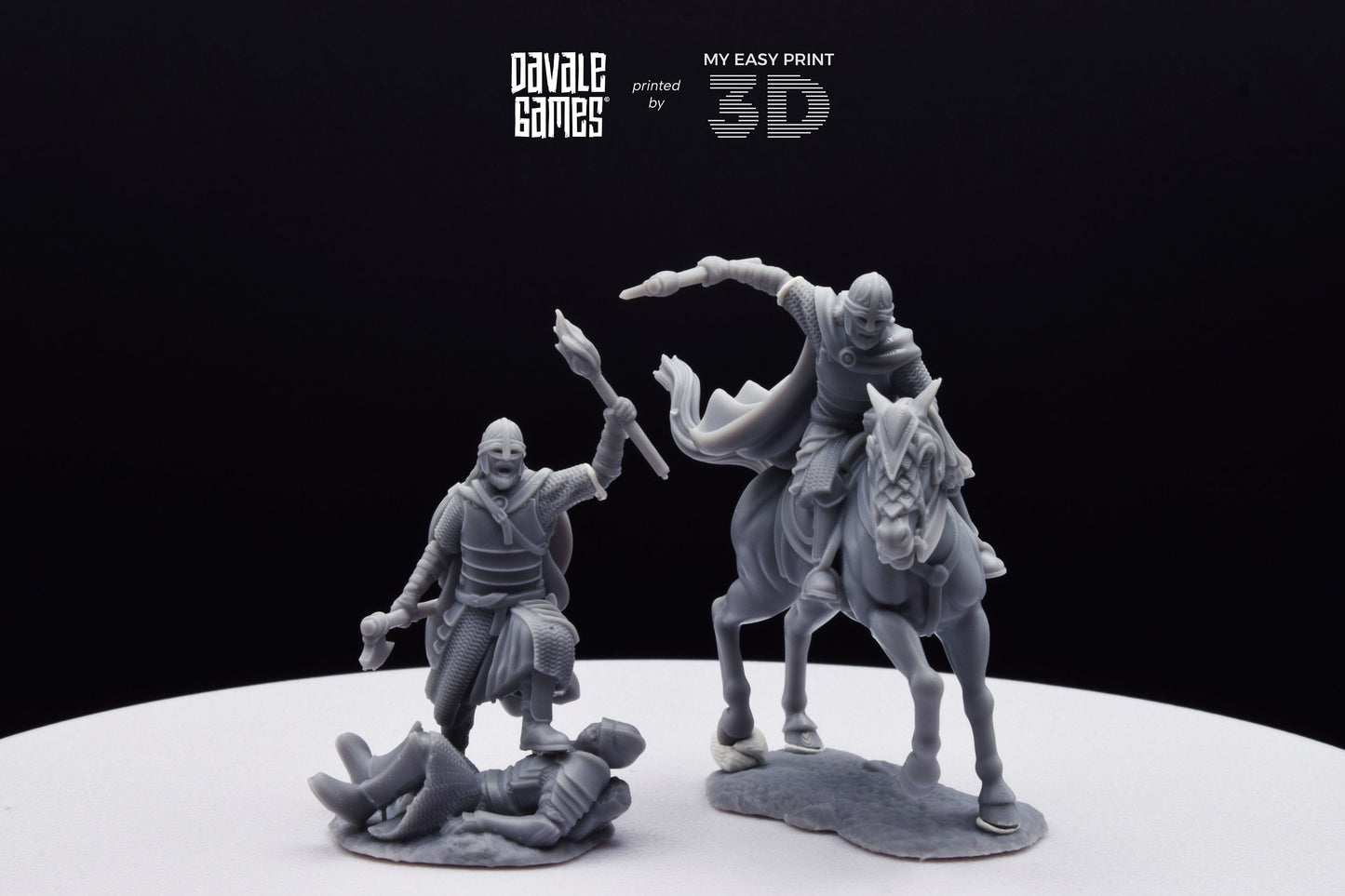 West Humans Captain - Foot and Mounted - Davale Games - 3D Printed with high quality resin for LOTR/D&D games