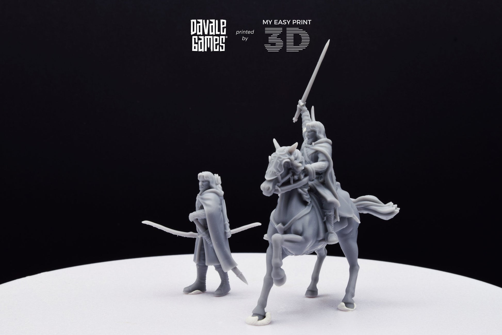 Captain of the Grey Castle - Foot and Mounted - Davale Games - 3D Printed with high quality resin for LOTR/D&D games