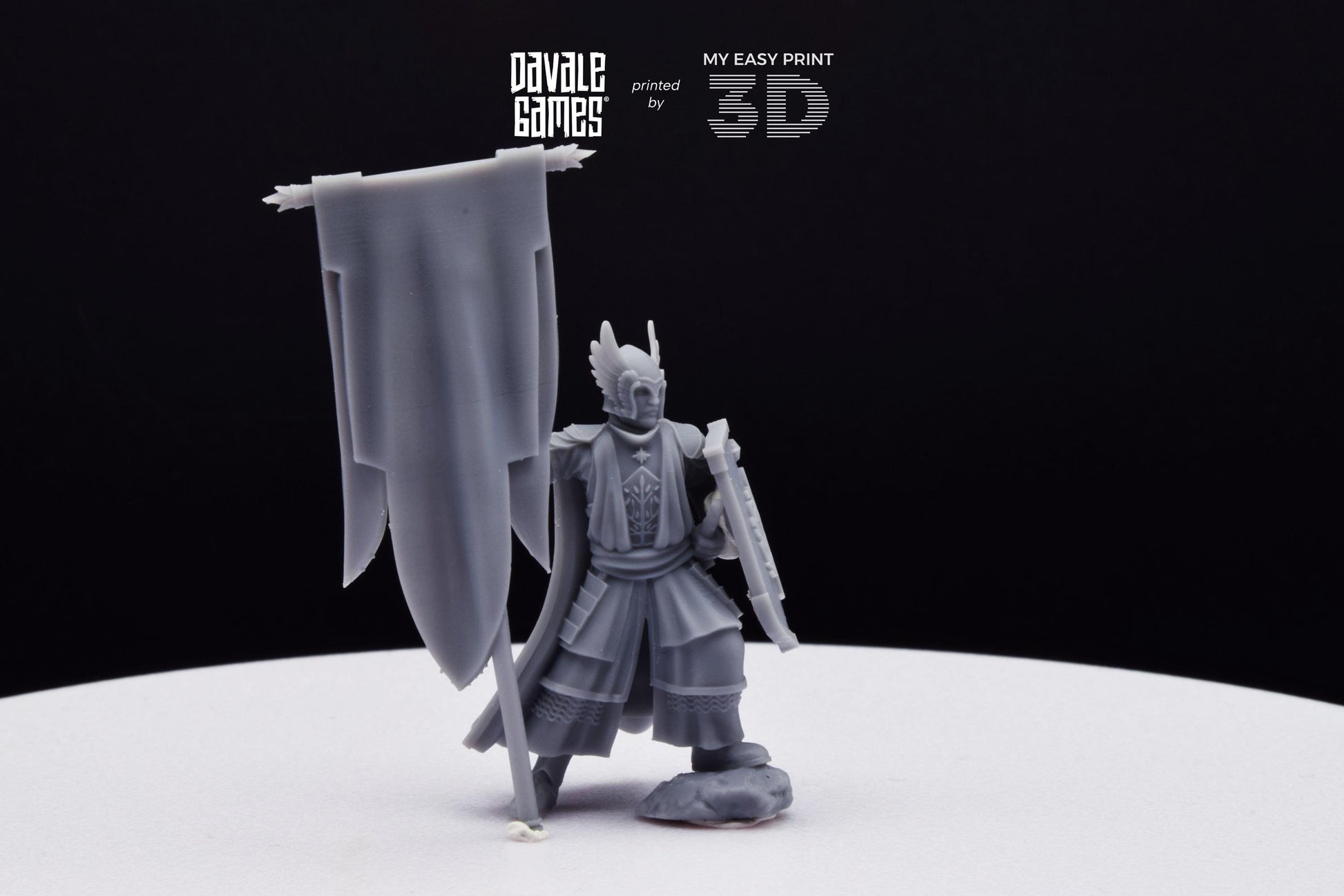 Grey Castle Tree Guard With Banner - Foot - Davale Games - 3D Printed with high quality resin for LOTR/D&D games