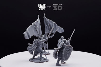 High Human Commander - Davale Games - 3D Printed with high quality resin for LOTR/D&D games