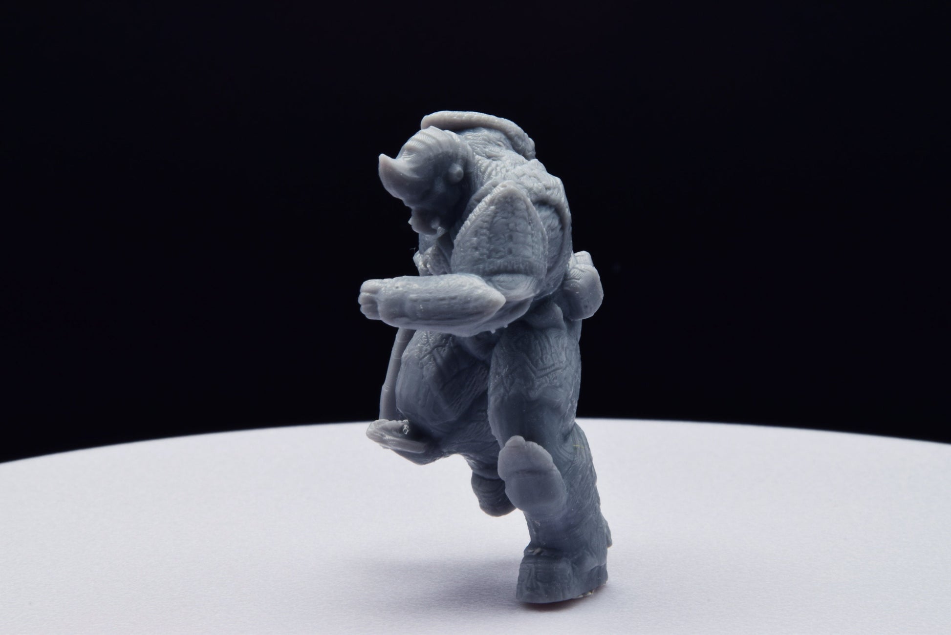 Gears Of War Hunter Ot Miniature - TheSTLSmith - 3D Printed with high quality resin for Skirmish/D&D games
