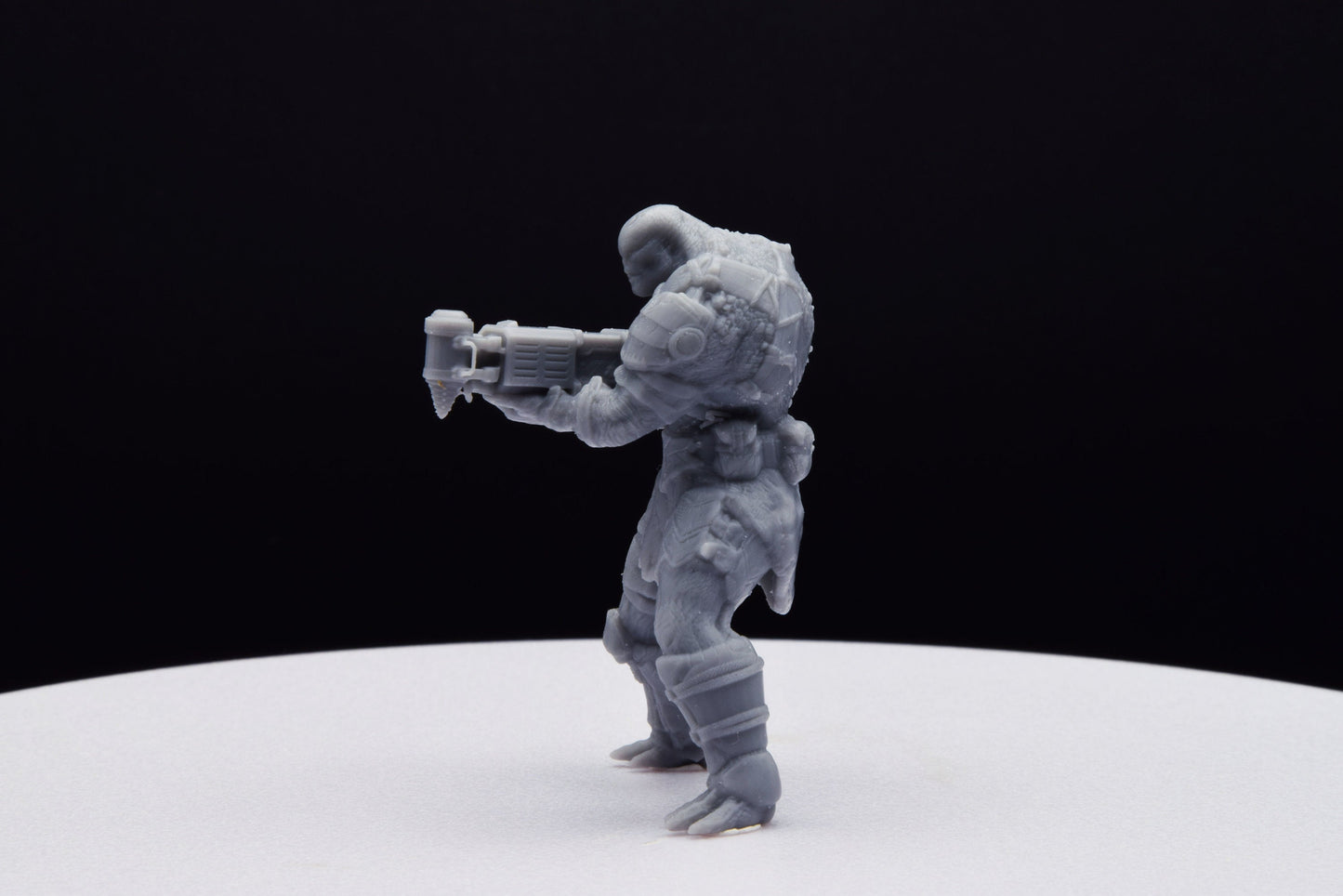 Gears Of War Swarm Scion Dropshot [4] Miniature - TheSTLSmith - 3D Printed with high quality resin for Skirmish/D&D games