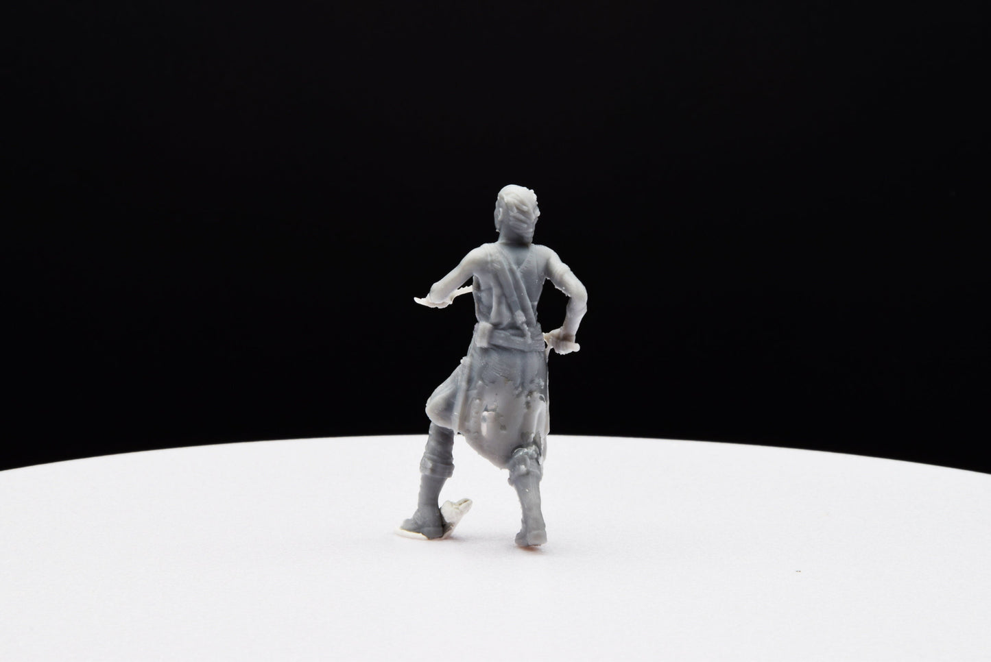 Gears Of War Reyna Diaz Outsider Ot Miniature - TheSTLSmith - 3D Printed with high quality resin for Skirmish/D&D games