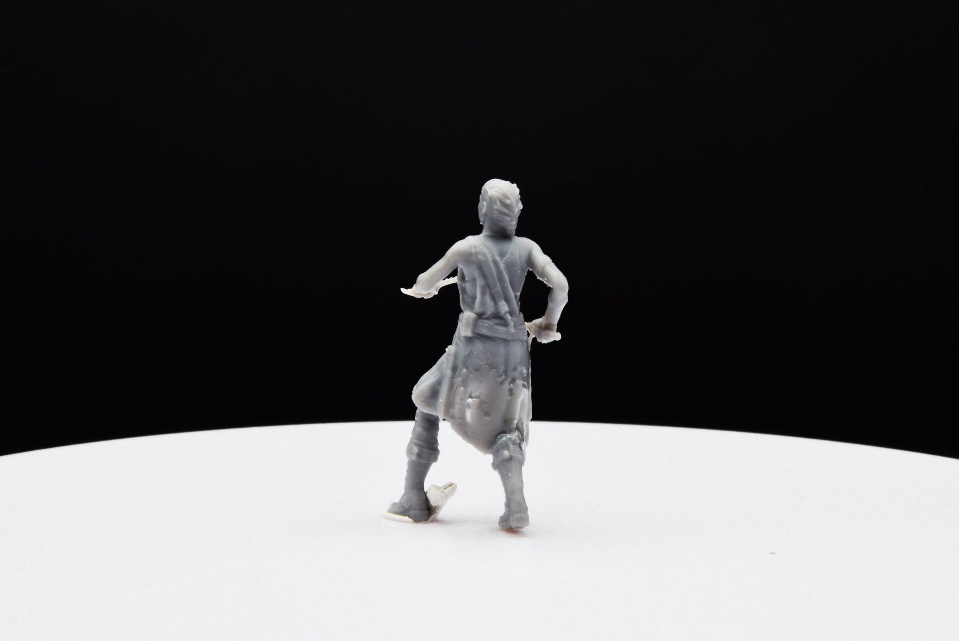 Gears Of War Reyna Diaz Outsider Ot Miniature - TheSTLSmith - 3D Printed with high quality resin for Skirmish/D&D games