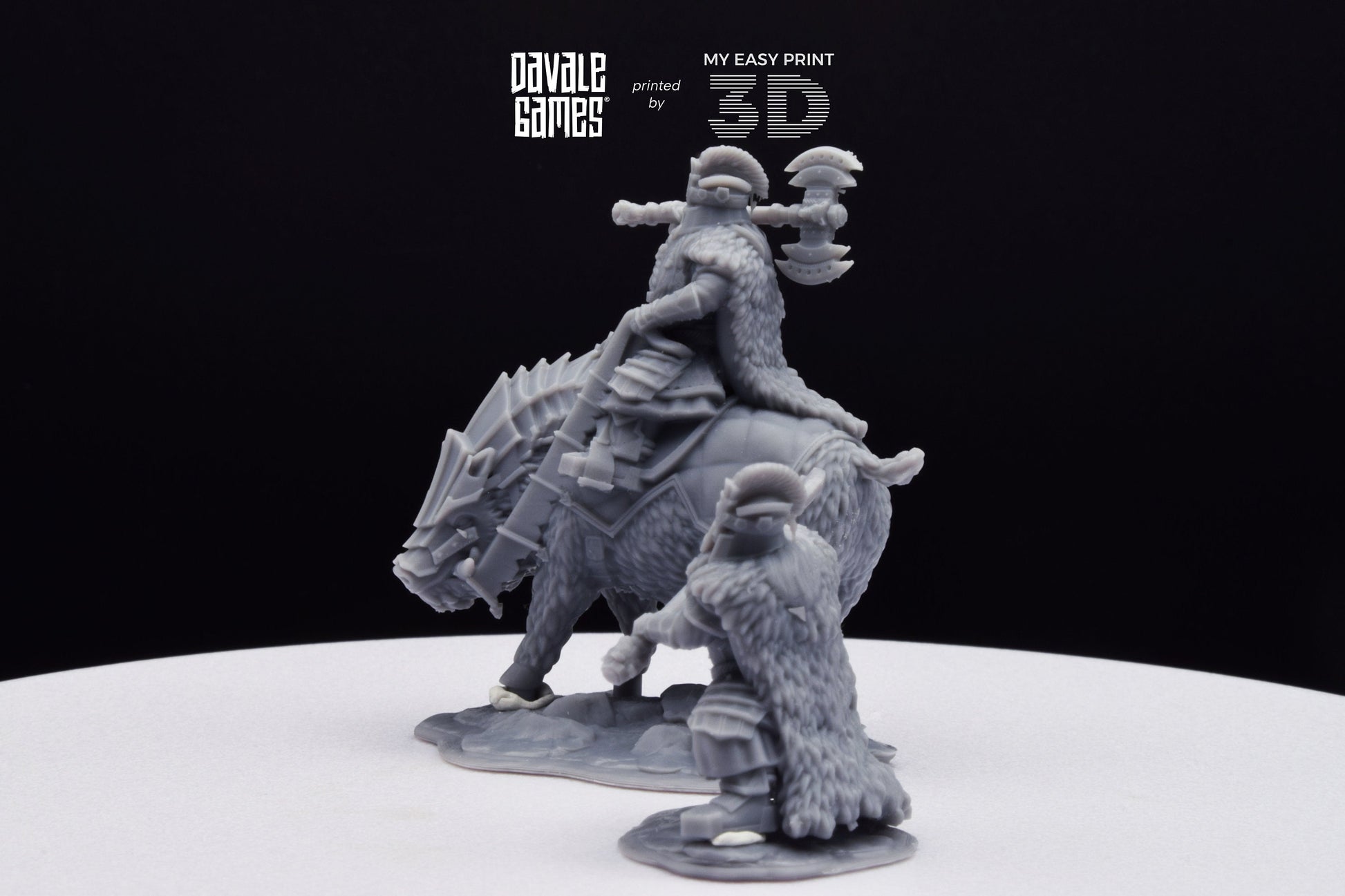 Silver Goat Dwarf Lord Iron - Foot and Mounted - Davale Games - 3D Printed with high quality resin for LOTR/D&D games