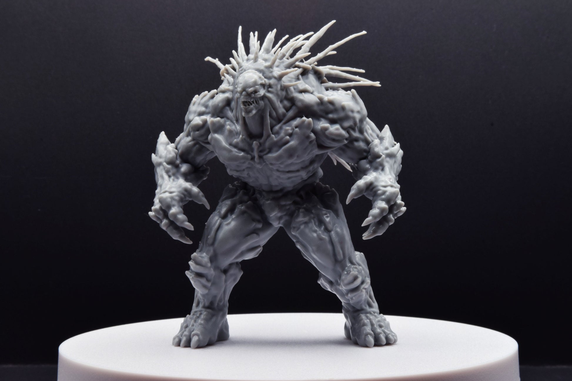 Gears Of War Matriarch Boss Miniature - GameQraft - 3D Printed with high quality resin for Skirmish/D&D games