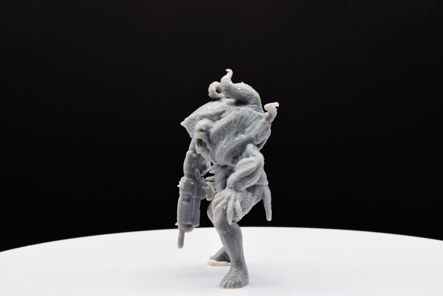 Gears Of War Lambent Drudge Peon Ot Miniature - TheSTLSmith - 3D Printed with high quality resin for Skirmish/D&D games
