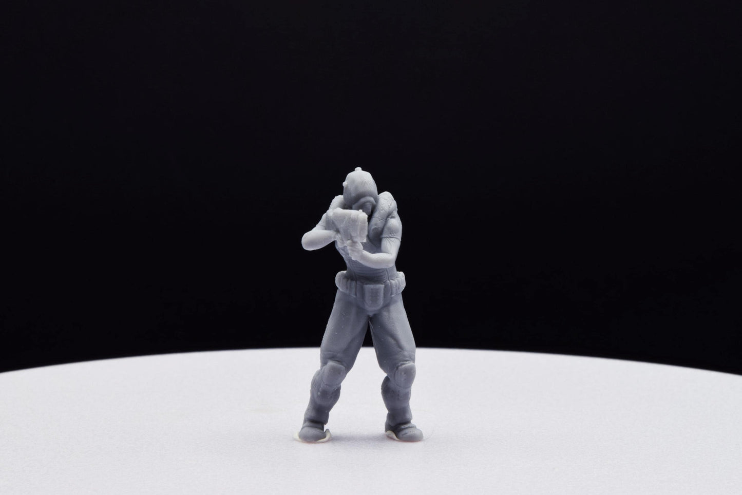 Doom UAC Marine 02 Miniature - Fanmade - TheSTLSmith - 3D Printed with high quality resin for Skirmish/D&D games