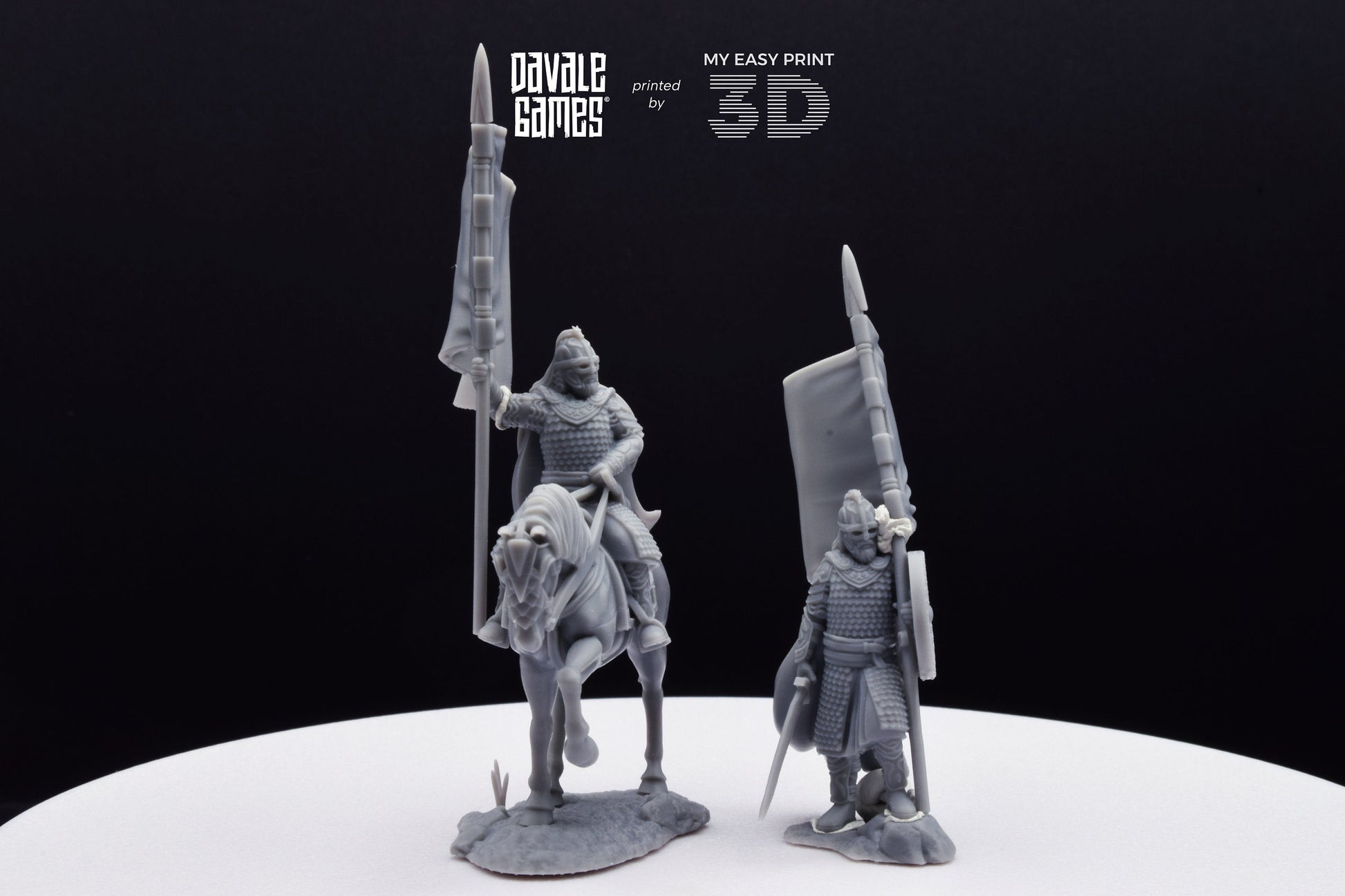 West Human Royal Guard with Banner - Foot and Mounted - Davale Games - 3D Printed with high quality resin for LOTR/D&D games