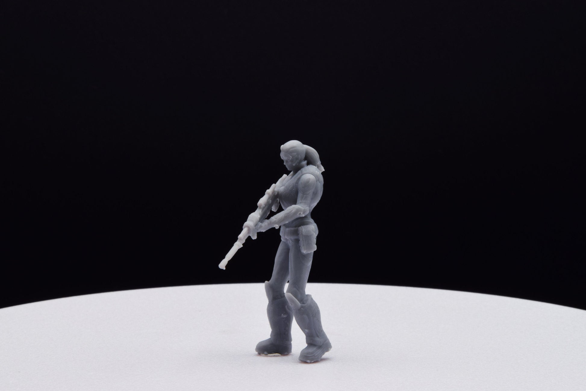 Gears Of War Sofia Hendrik Ot Miniature - TheSTLSmith - 3D Printed with high quality resin for Skirmish/D&D games