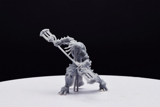 Gears Of War Skorge Ot Miniature - TheSTLSmith - 3D Printed with high quality resin for Skirmish/D&D games