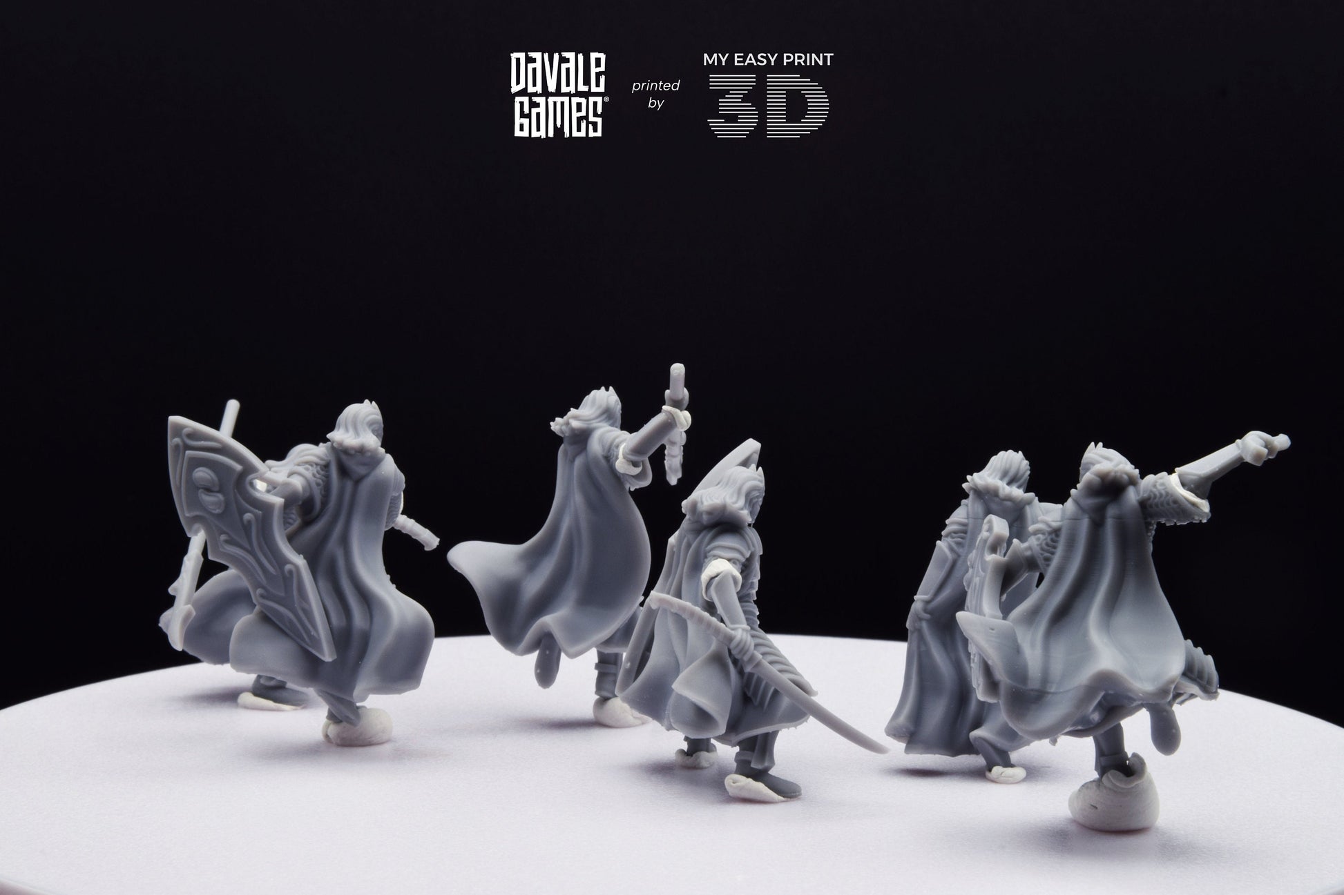 Bloody Elf King Guard - Davale Games - 3D Printed with high quality resin for LOTR/D&D games