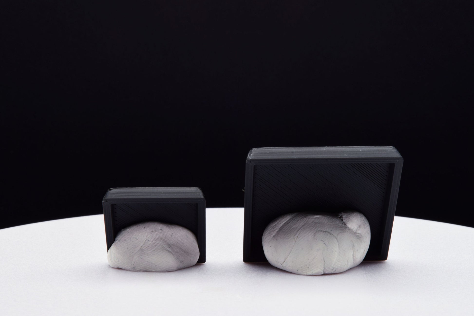 Square Bases for Miniatures - 20mm to 240mm - 3D Printed with high quality PLA+ for Tabletop Games/Wargames/D&D games
