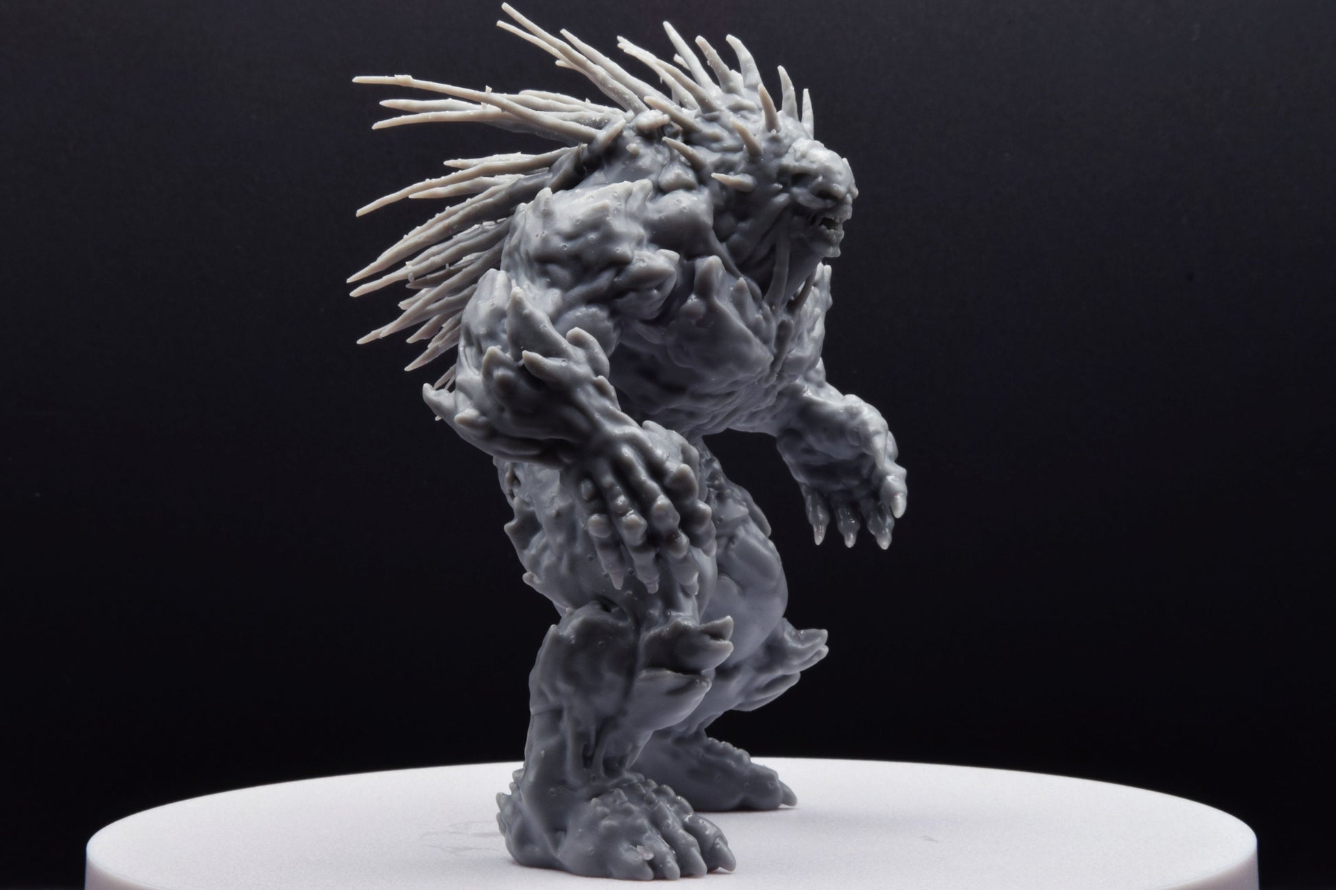 Gears Of War Matriarch Boss Miniature - GameQraft - 3D Printed with high quality resin for Skirmish/D&D games