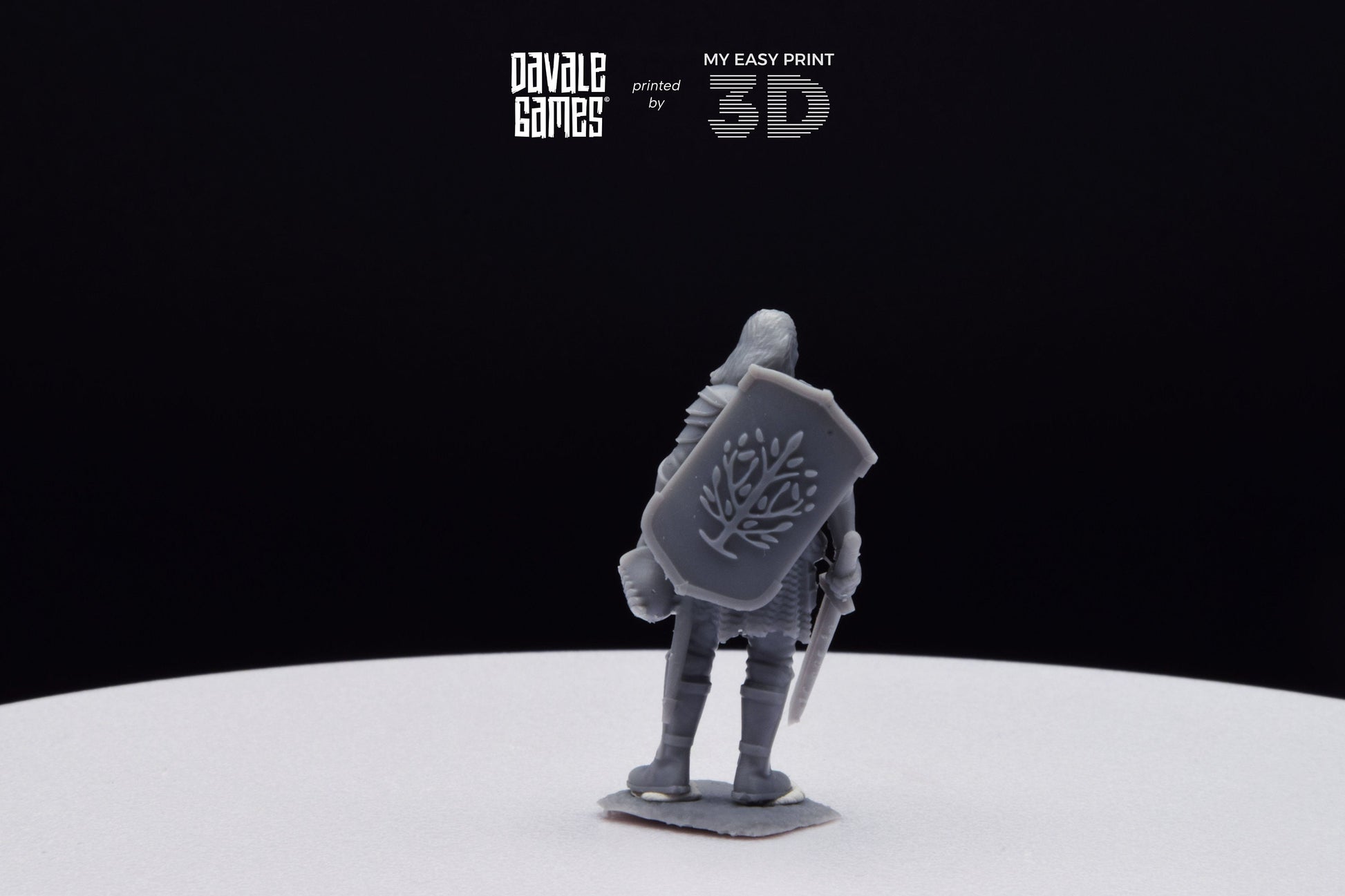 Veteran Grey Castle Captain [Ver. 1] - Davale Games - 3D Printed with high quality resin for LOTR/D&D games