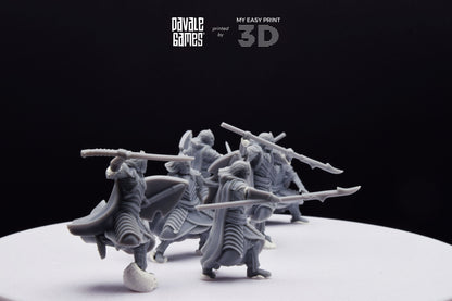 Bloody Elf King Guard - Davale Games - 3D Printed with high quality resin for LOTR/D&D games