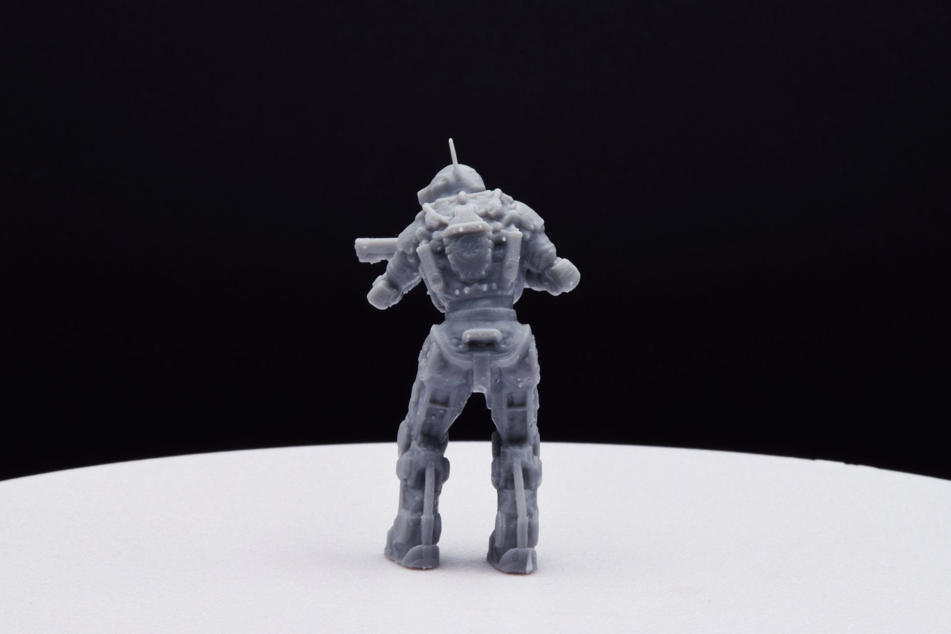 Gears Of War DeeBee Deadeye Miniature - TheSTLSmith - 3D Printed with high quality resin for Skirmish/D&D games
