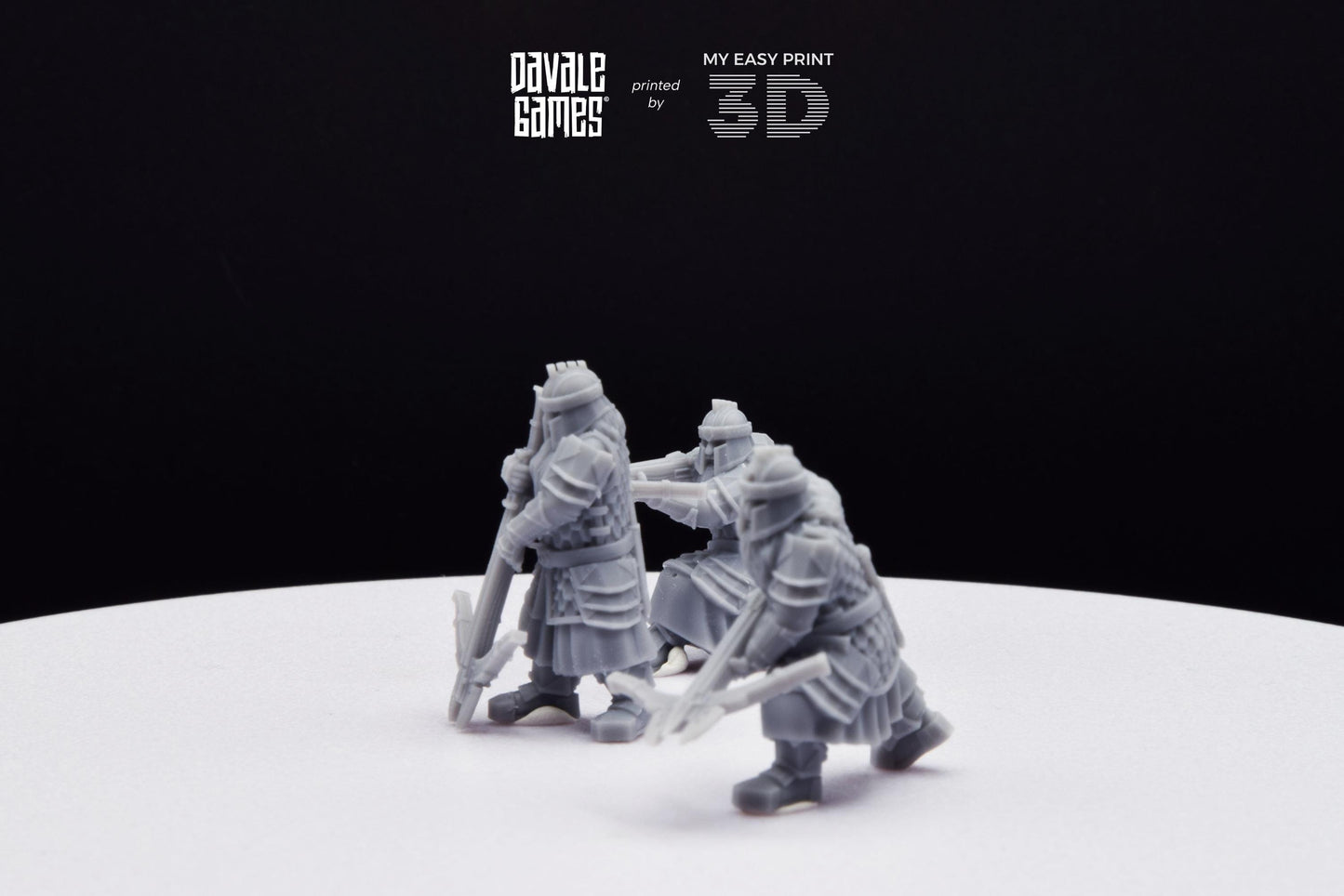 Silver Goat Dwarves with Crossbow - Davale Games - 3D Printed with high quality resin for LOTR/D&D games