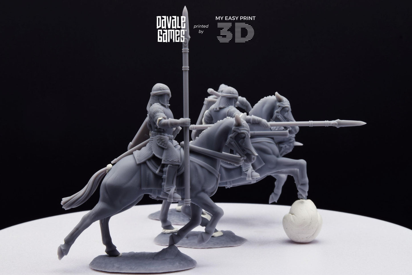 North Warrior Riders with Spear and Shield - Davale Games - 3D Printed with high quality resin for LOTR/D&D games