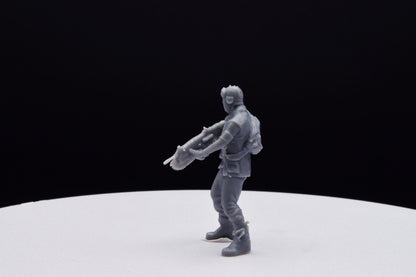 Gears Of War Gary Carmine Miniature - TheSTLSmith - 3D Printed with high quality resin for Skirmish/D&D games