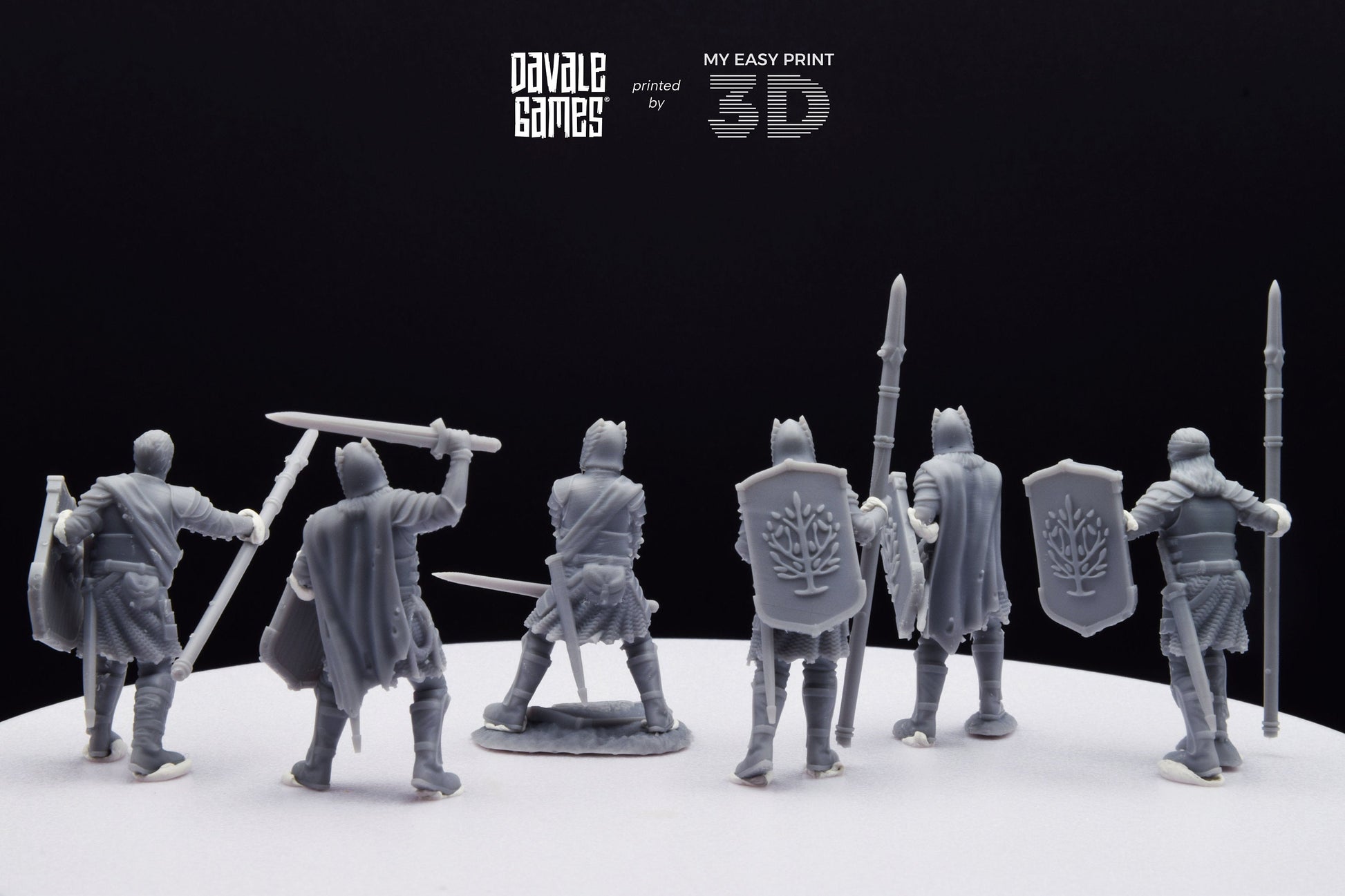 Wounded Grey Castle Warriors - Davale Games - 3D Printed with high quality resin for LOTR/D&D games