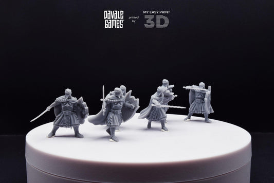 Black High Human - Davale Games - 3D Printed with high quality resin for LOTR/D&D games