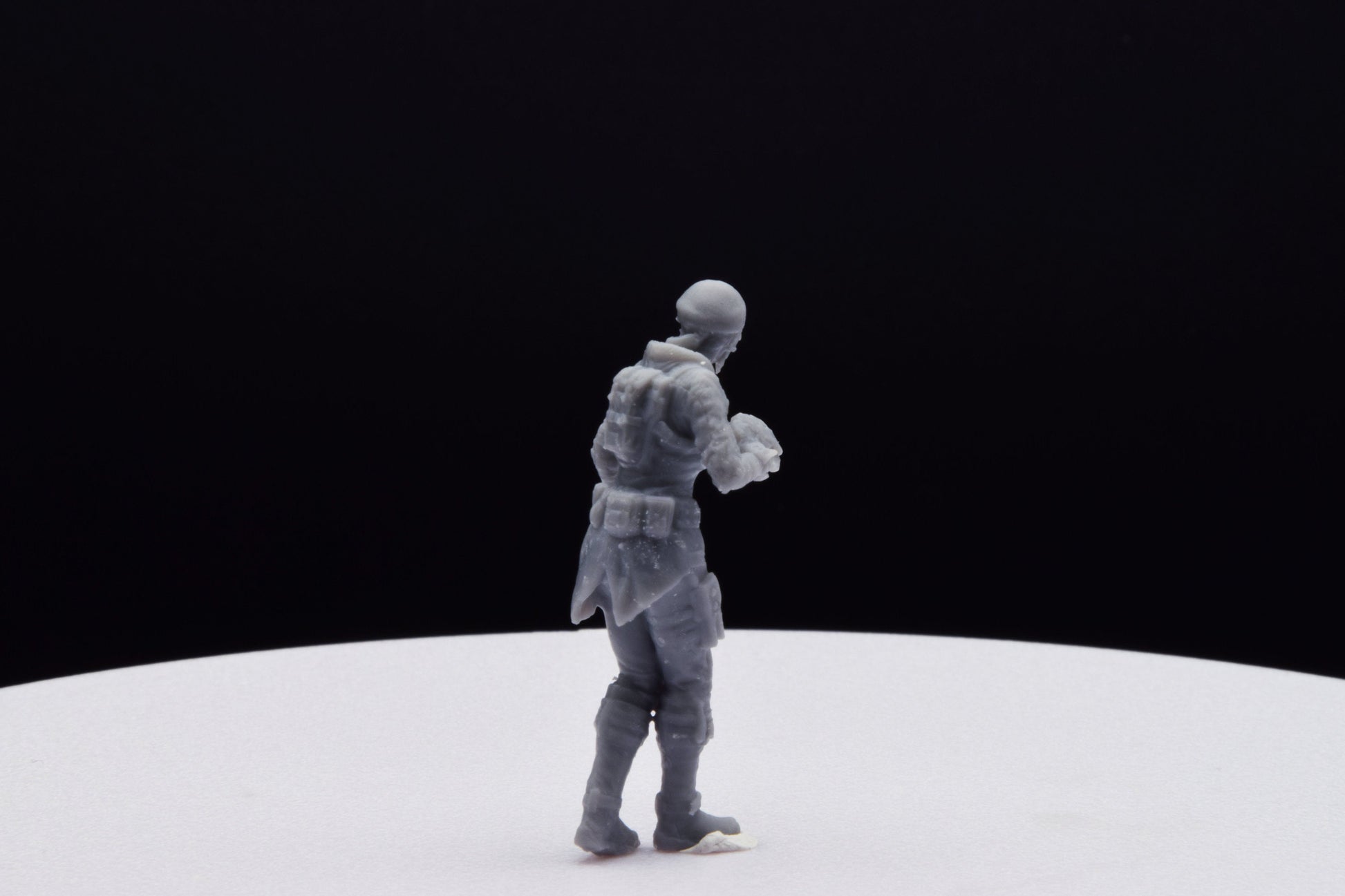Gears Of War Kait Diaz Outsider Miniature - TheSTLSmith - 3D Printed with high quality resin for Skirmish/D&D games