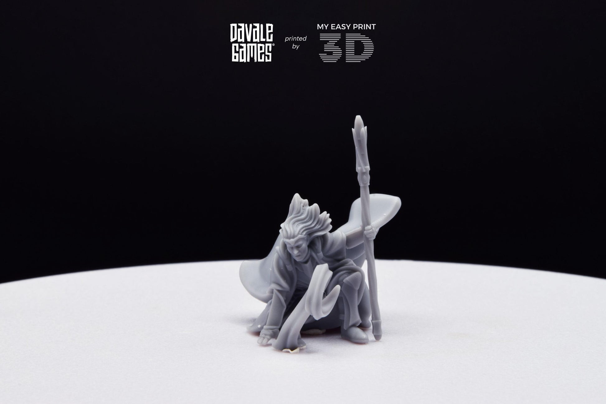 Bloody Storm Wizard - Davale Games - 3D Printed with high quality resin for LOTR/D&D games