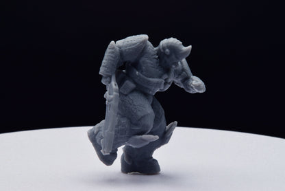 Gears Of War Hunter Ot Miniature - TheSTLSmith - 3D Printed with high quality resin for Skirmish/D&D games