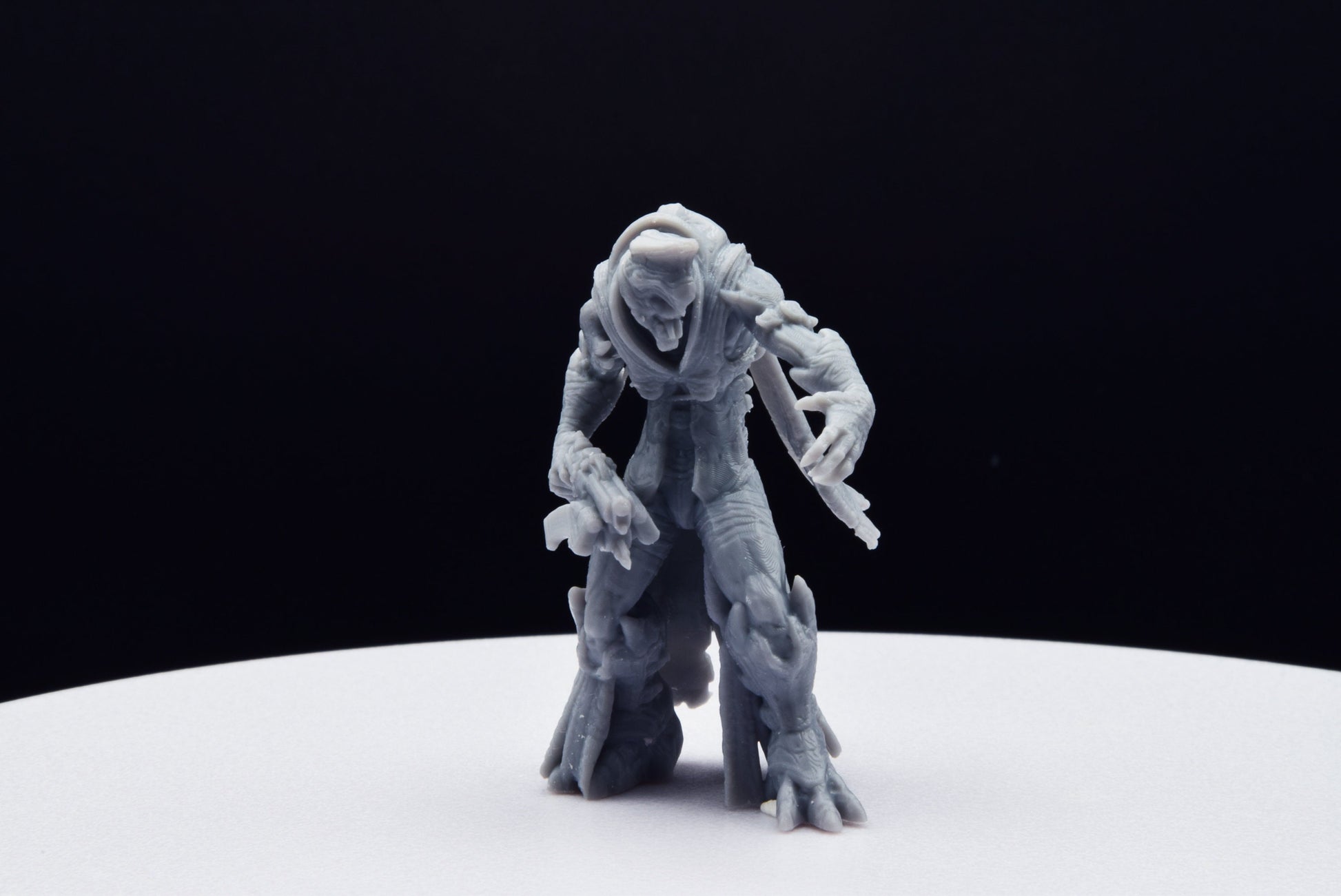 Gears Of War Kantus Ot Miniature - TheSTLSmith - 3D Printed with high quality resin for Skirmish/D&D games
