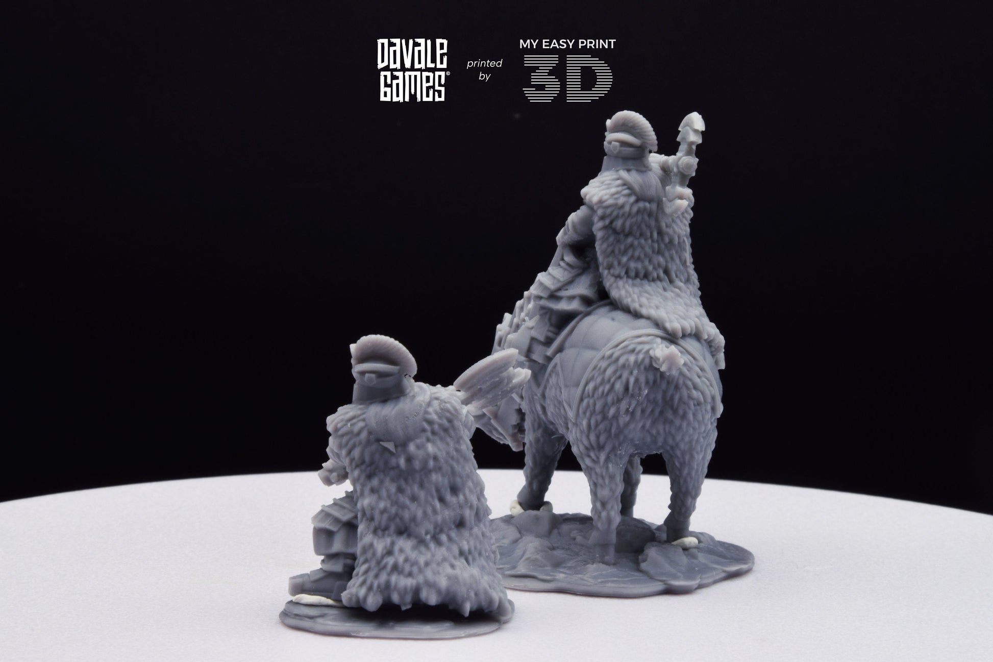 Silver Goat Dwarf Lord Iron - Foot and Mounted - Davale Games - 3D Printed with high quality resin for LOTR/D&D games