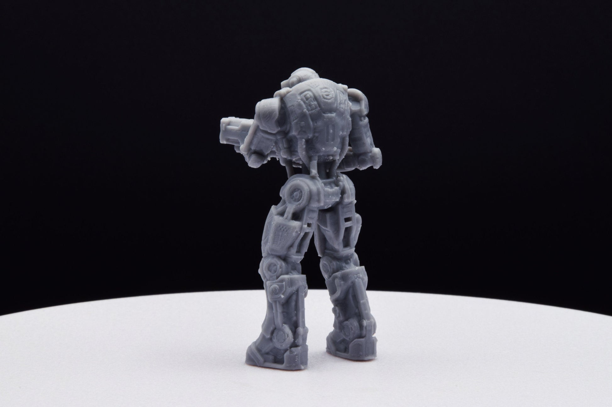 Gears Of War DeeBee DR1 Miniature - TheSTLSmith - 3D Printed with high quality resin for Skirmish/D&D games