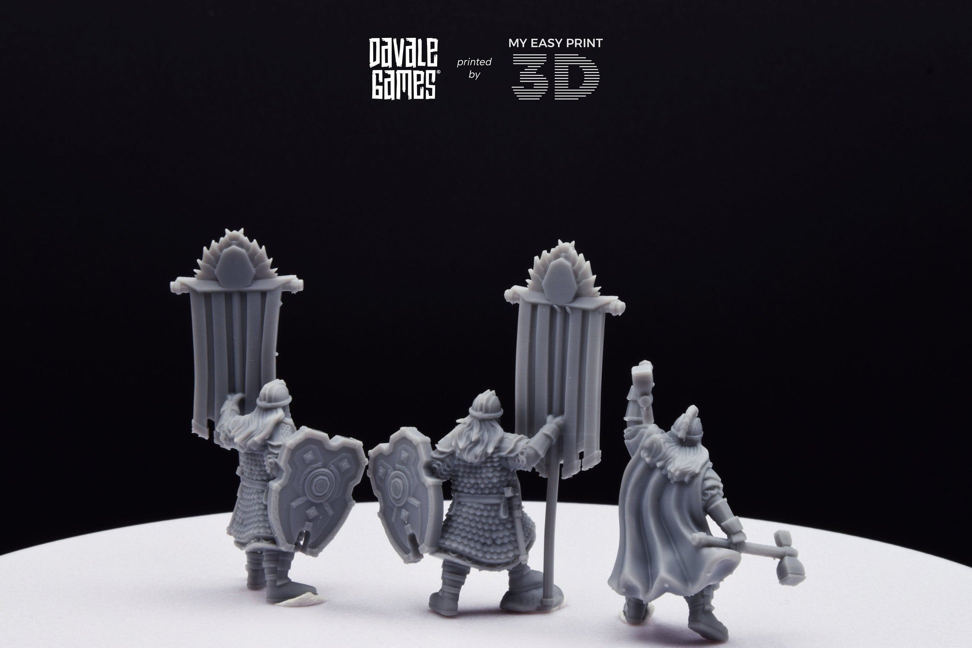 Kingdom Champion Dwarf and Banner - Davale Games - 3D Printed with high quality resin for LOTR/D&D games