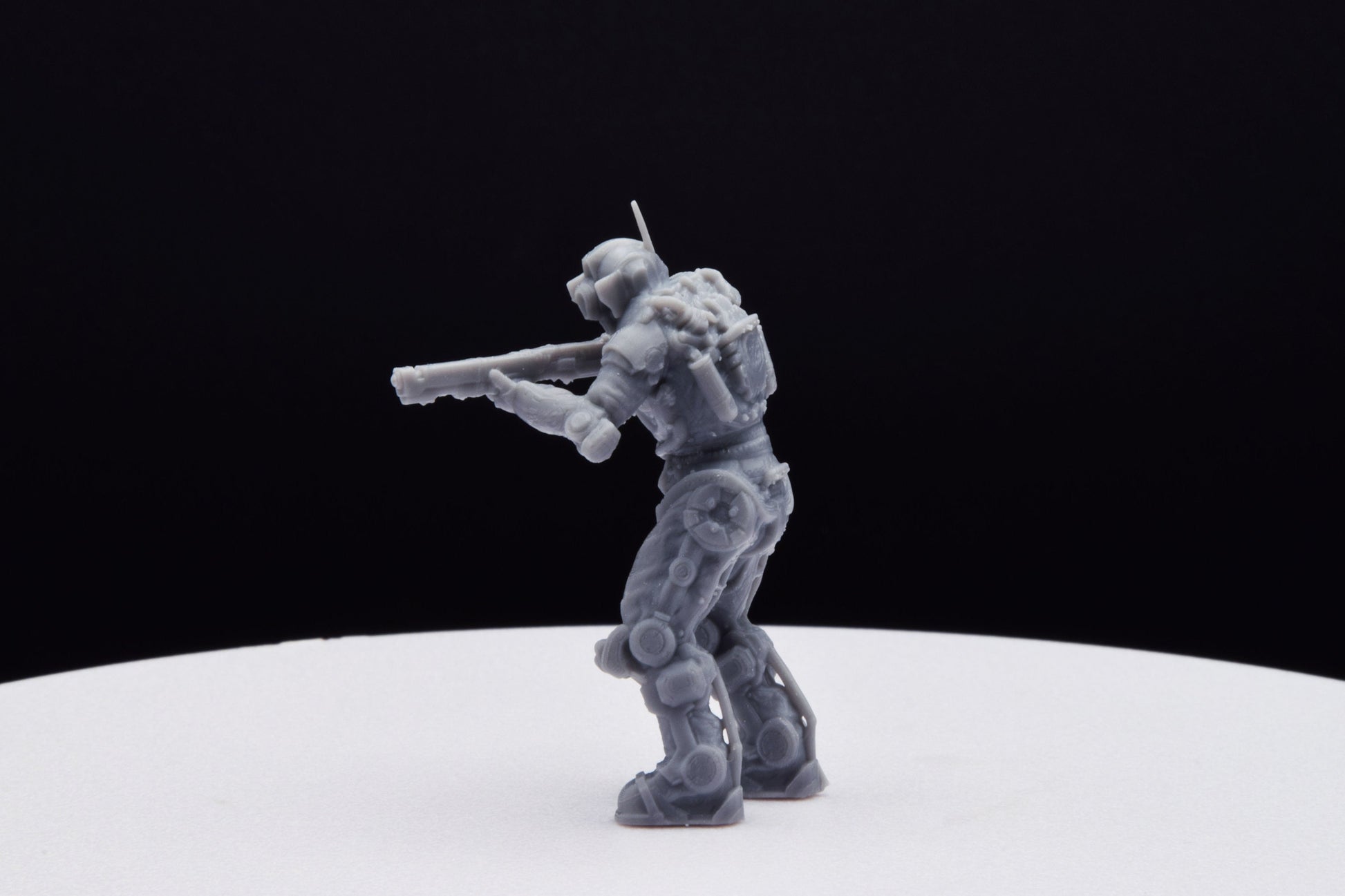 Gears Of War DeeBee Deadeye Miniature - TheSTLSmith - 3D Printed with high quality resin for Skirmish/D&D games
