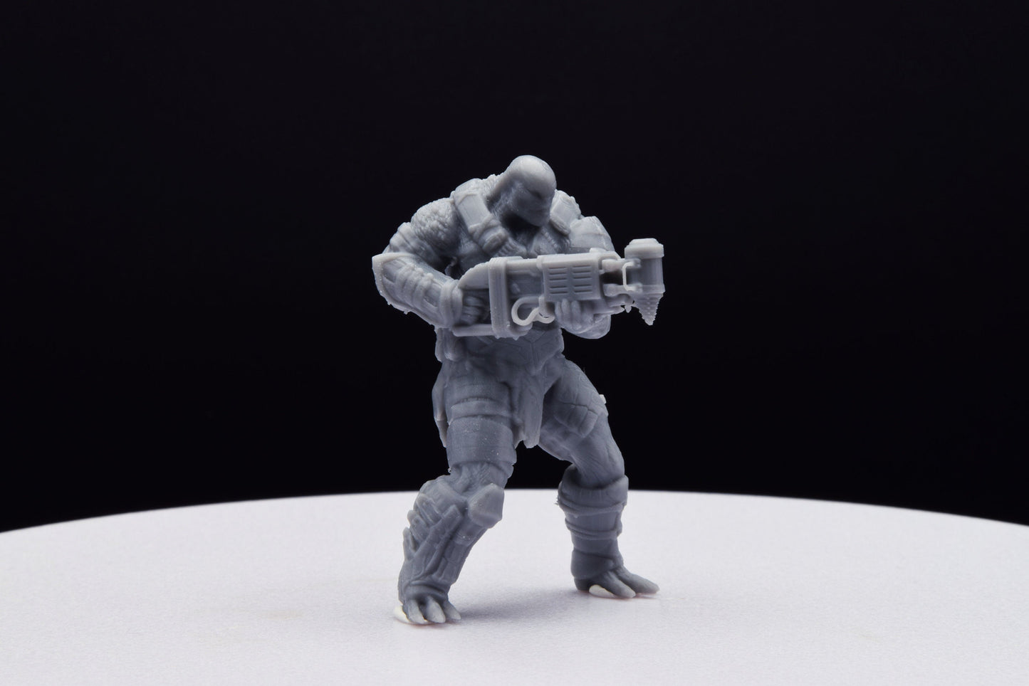 Gears Of War Swarm Scion Dropshot [4] Miniature - TheSTLSmith - 3D Printed with high quality resin for Skirmish/D&D games