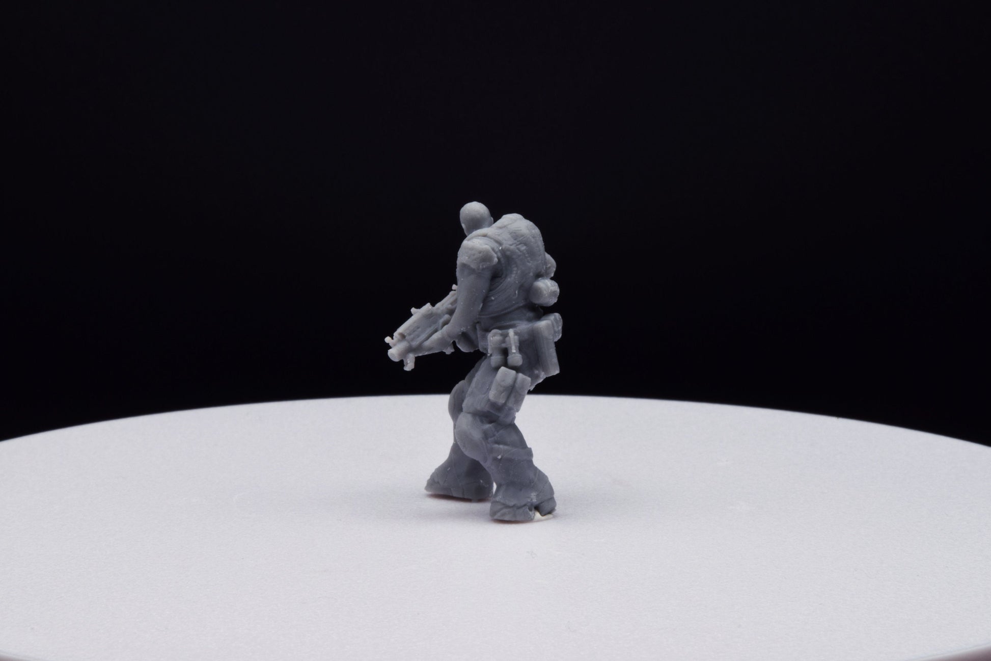 Gears Of War Garron Paduk Ot Miniature - TheSTLSmith - 3D Printed with high quality resin for Skirmish/D&D games