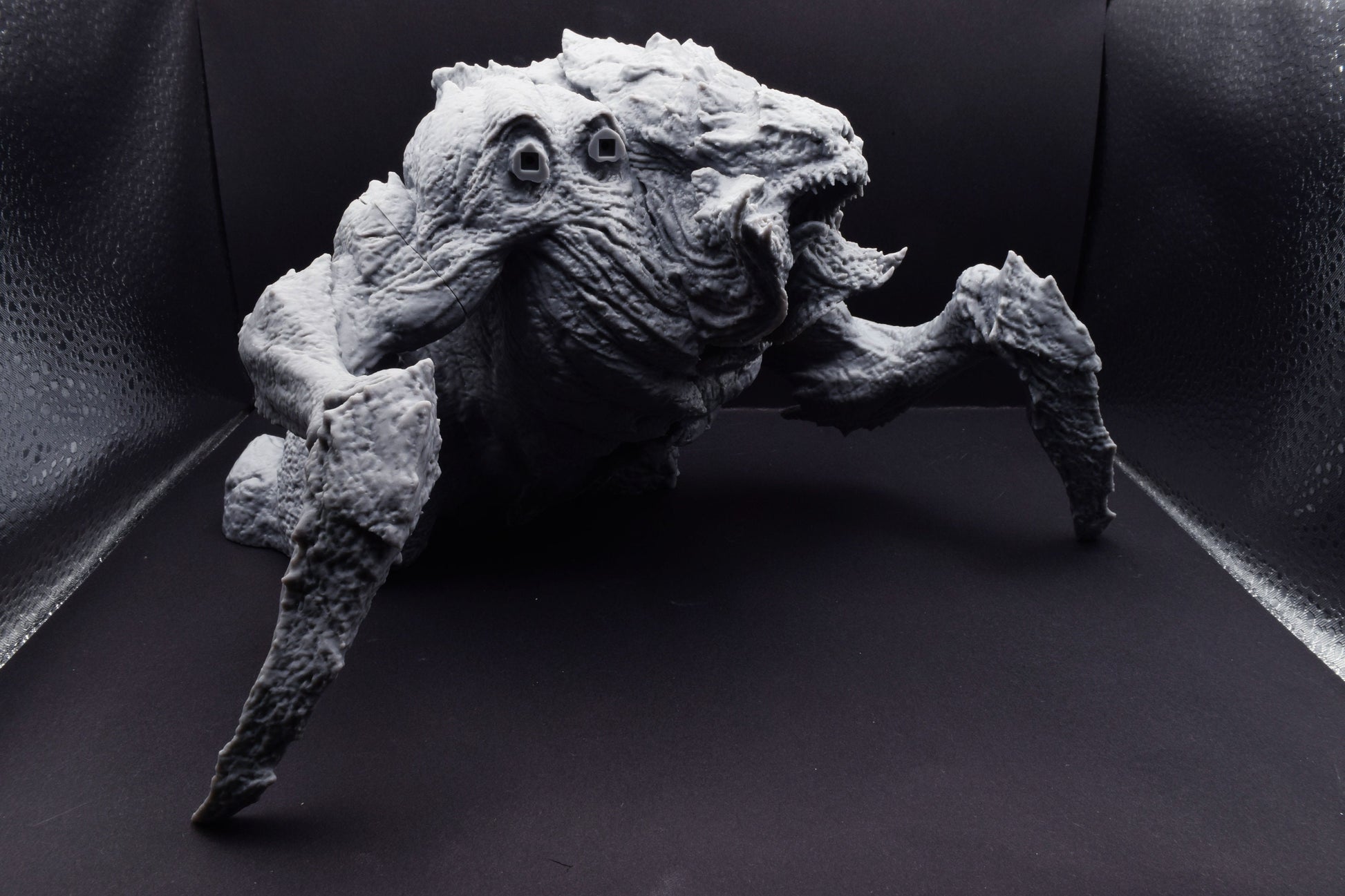 Gears Of War Hive Beast Boss - TheSTLSmith - 3D Printed with high quality resin for Skirmish/D&D games