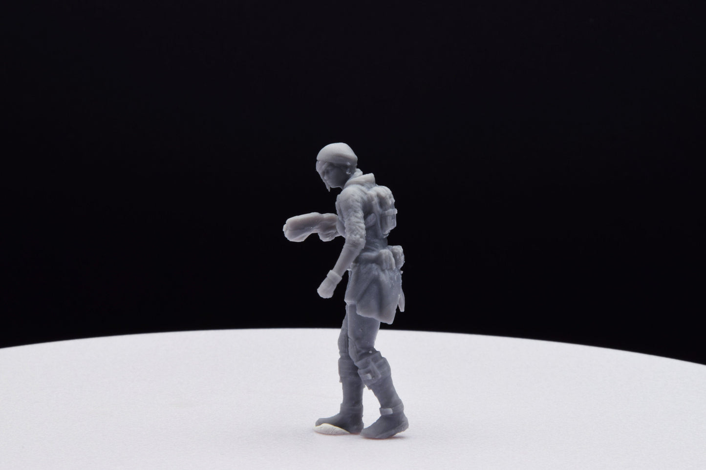 Gears Of War Kait Diaz Outsider Miniature - TheSTLSmith - 3D Printed with high quality resin for Skirmish/D&D games