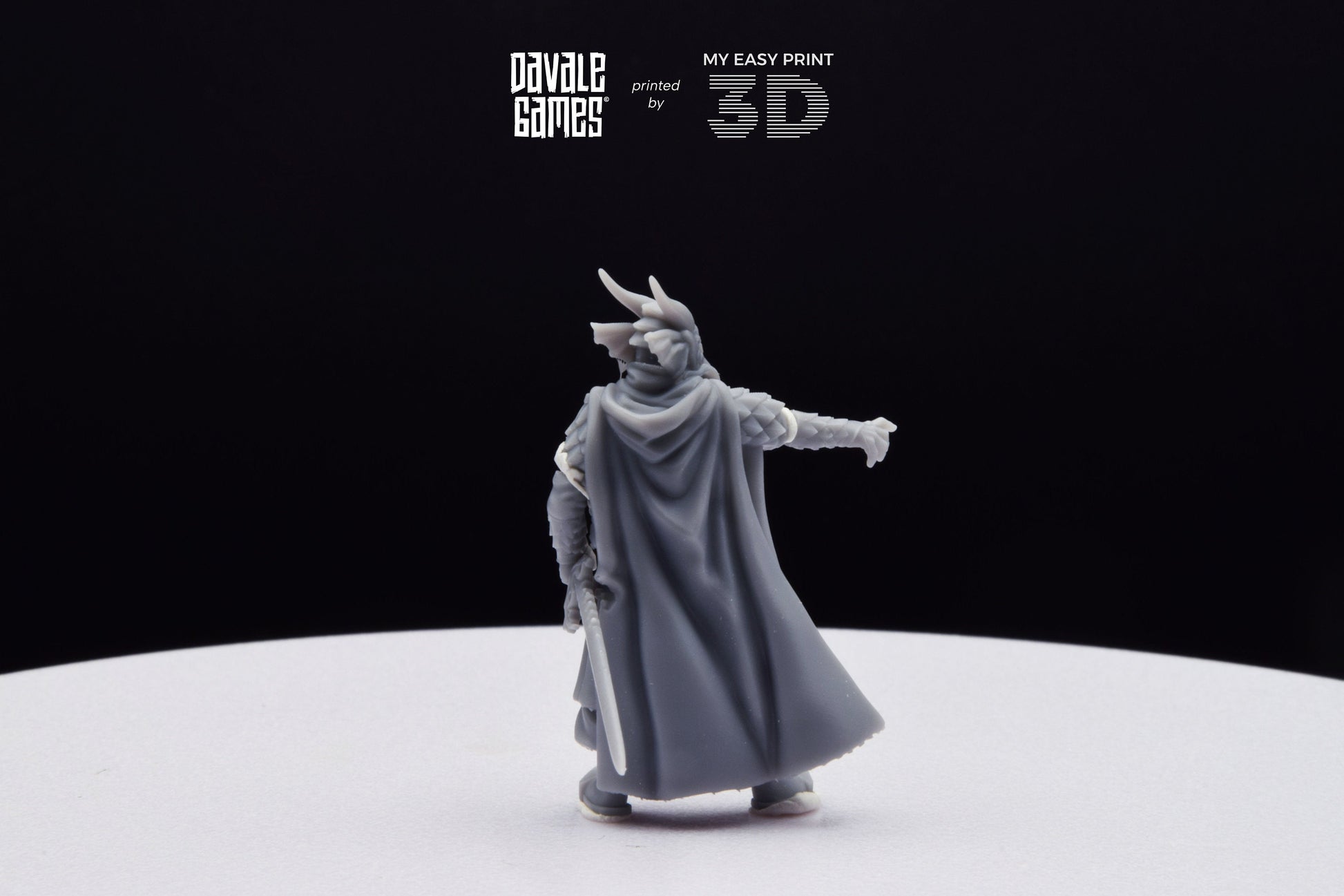 Dragon Army Dark Mage - Davale Games - 3D Printed with high quality resin for LOTR/D&D games