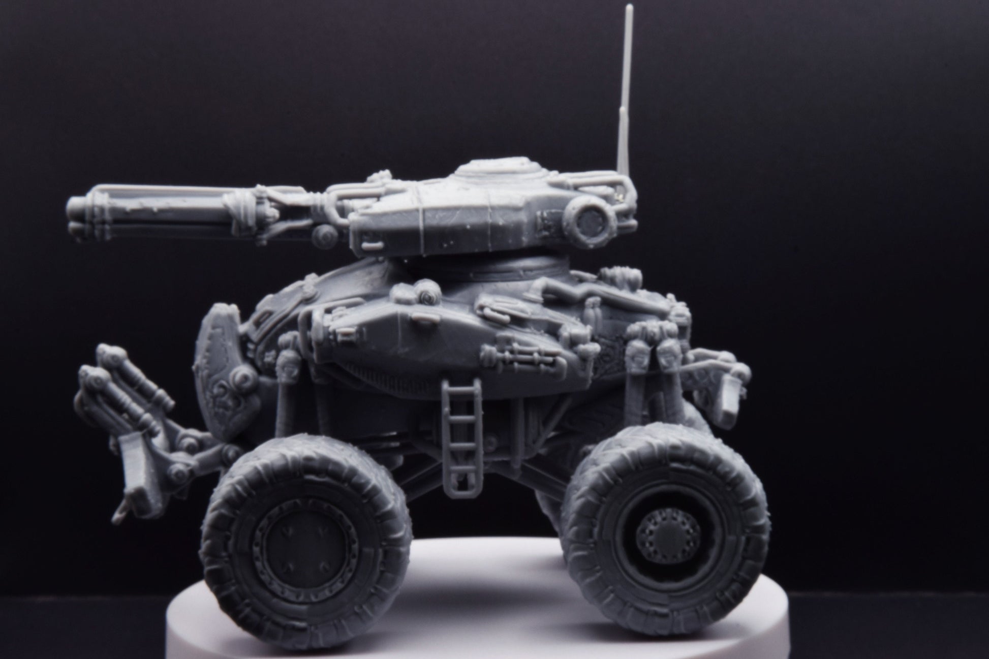 Gears Of War COG Centaur Ot Miniature - TheSTLSmith - 3D Printed with high quality resin for Skirmish/D&D games