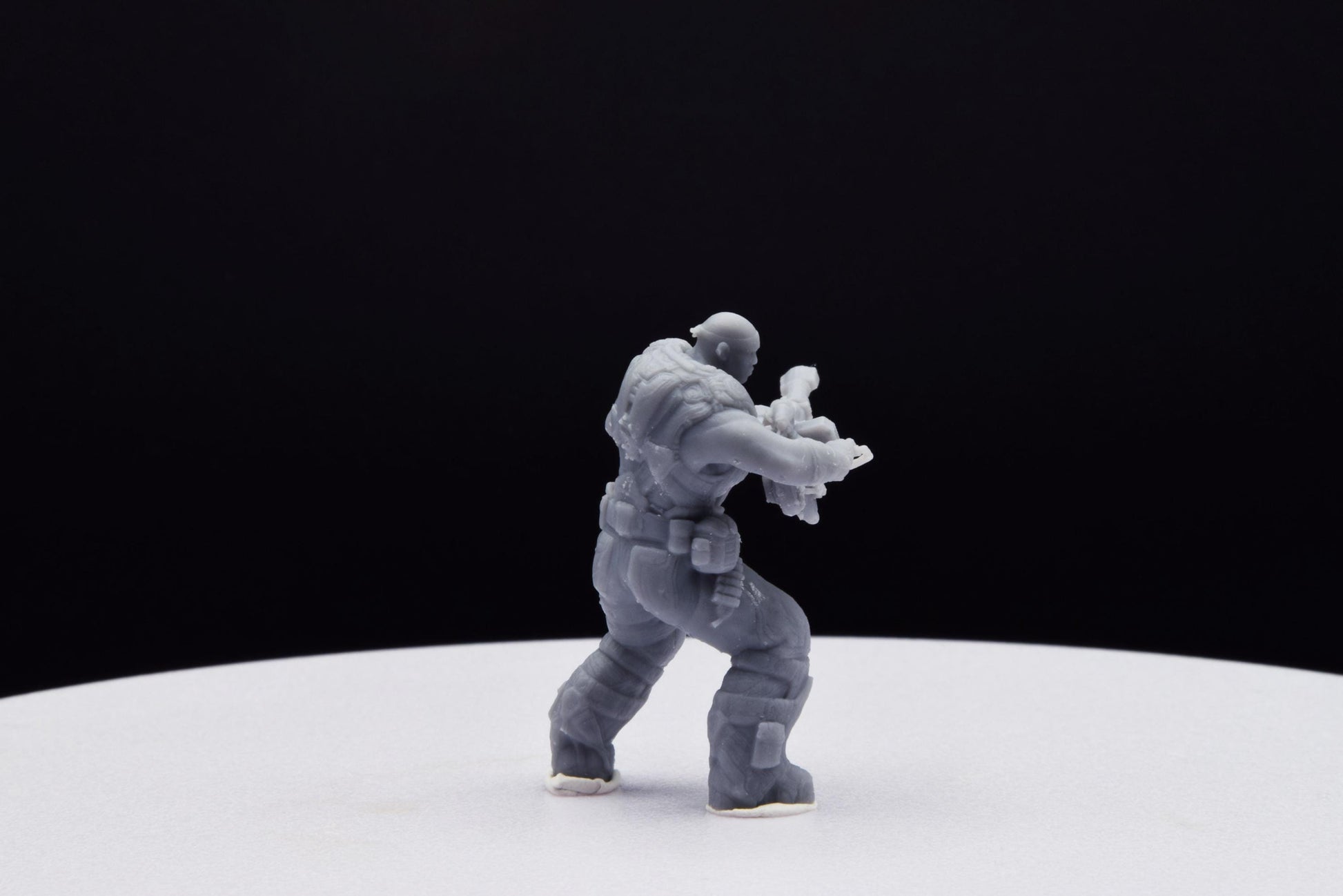 Gears Of War Augustus Cole Summer Ot Miniature - TheSTLSmith - 3D Printed with high quality resin for Skirmish/D&D games