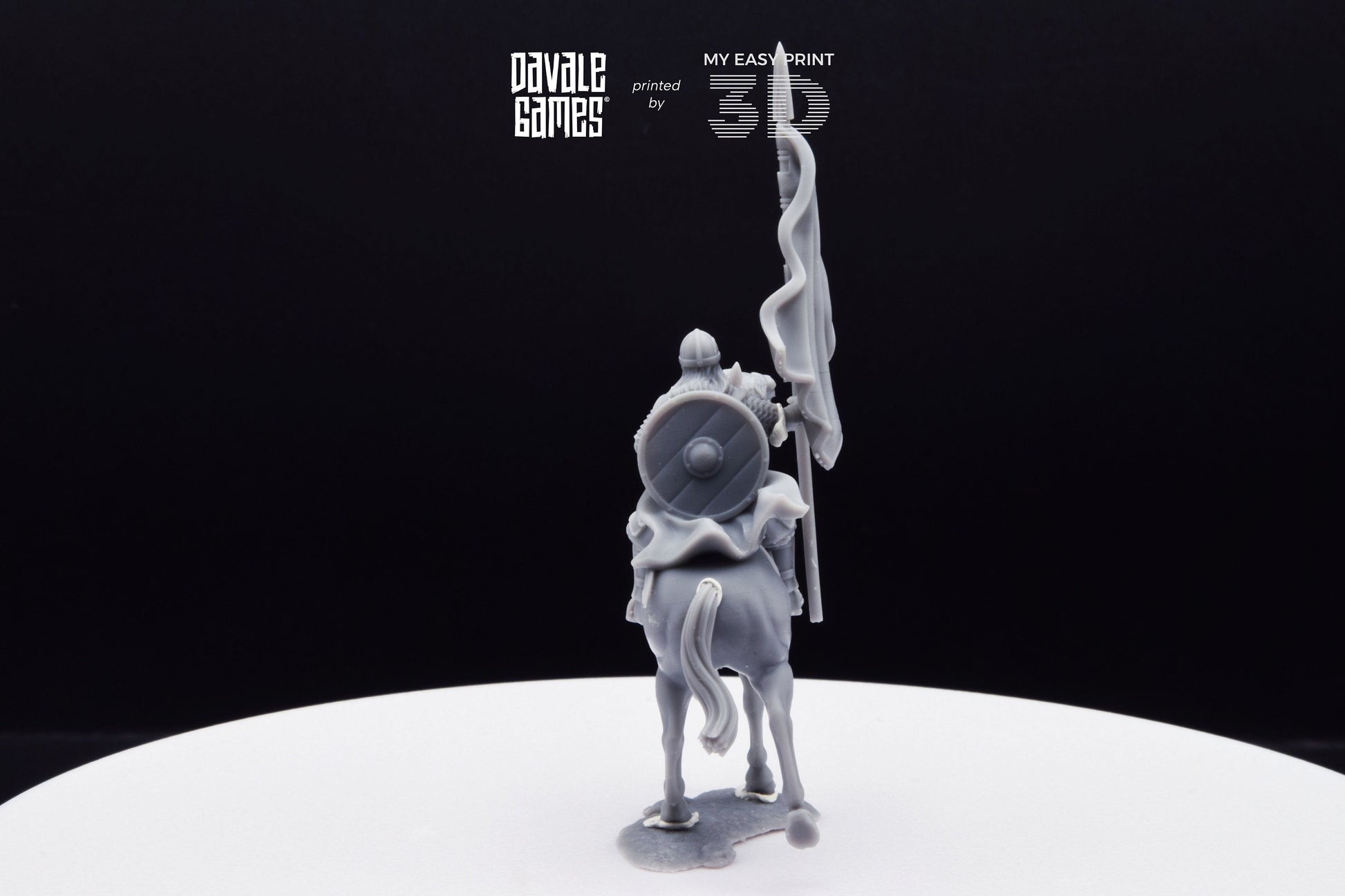 West Human on Horse with Banner - Mounted - Davale Games - 3D Printed with high quality resin for LOTR/D&D games