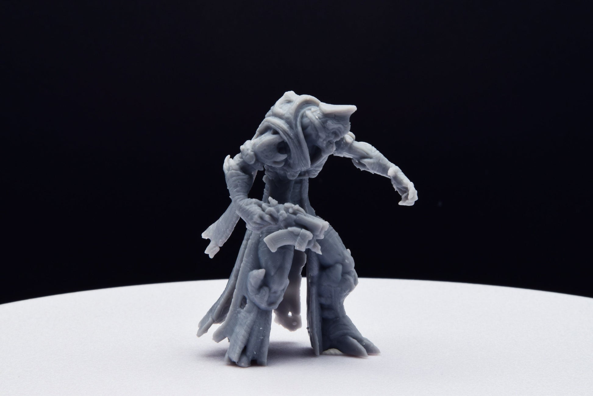 Gears Of War Kantus Ot Miniature - TheSTLSmith - 3D Printed with high quality resin for Skirmish/D&D games