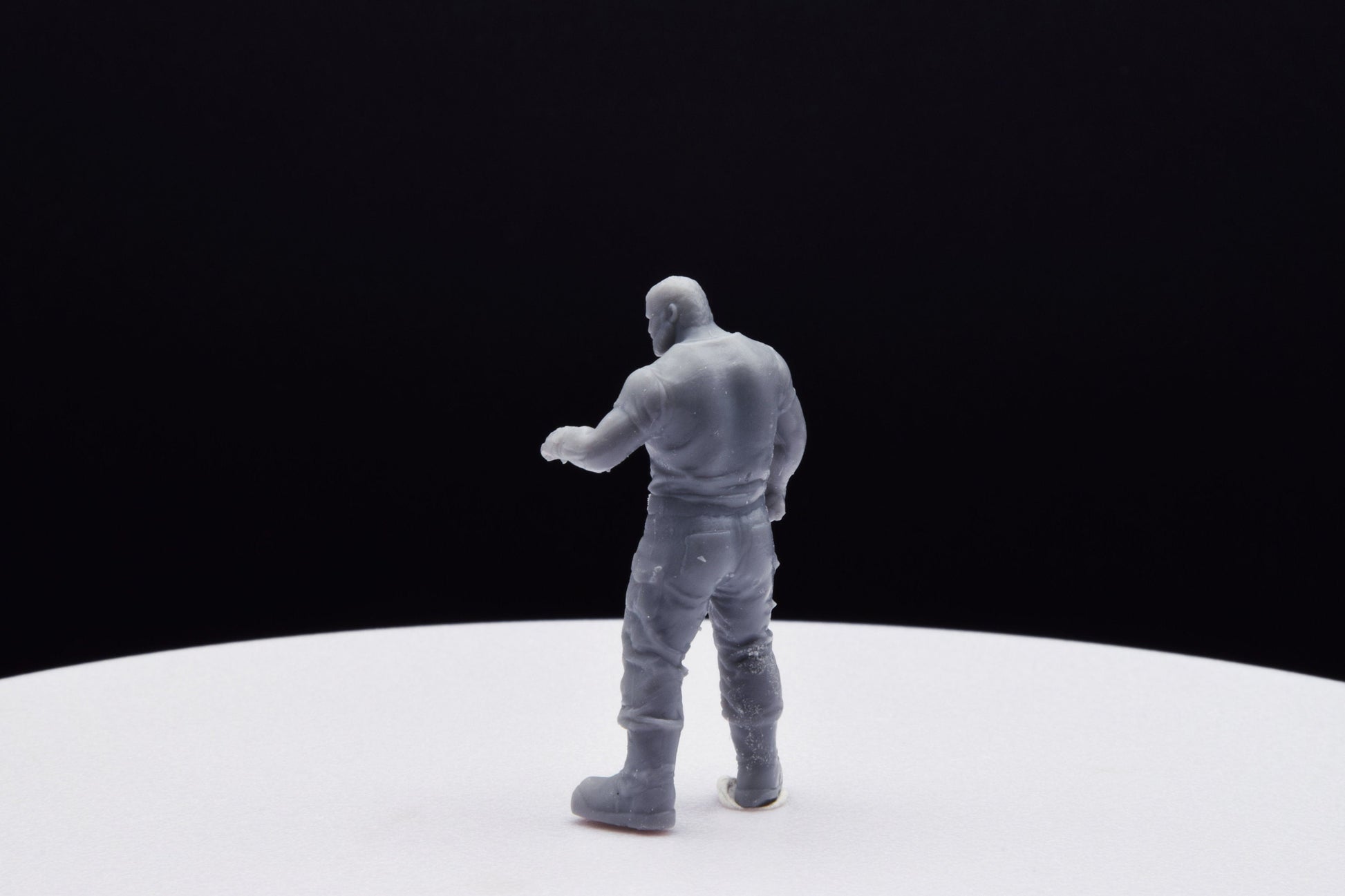 Gears Of War Marcus Old Retired Miniature - TheSTLSmith - 3D Printed with high quality resin for Skirmish/D&D games