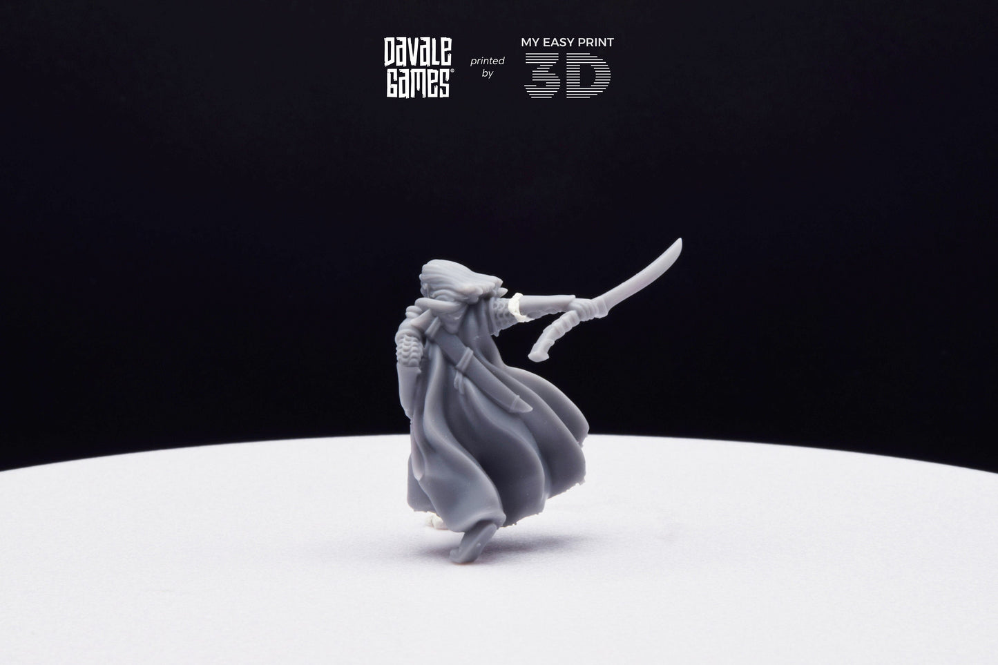 Lord Wandering Elf - Davale Games - 3D Printed with high quality resin for LOTR/D&D games