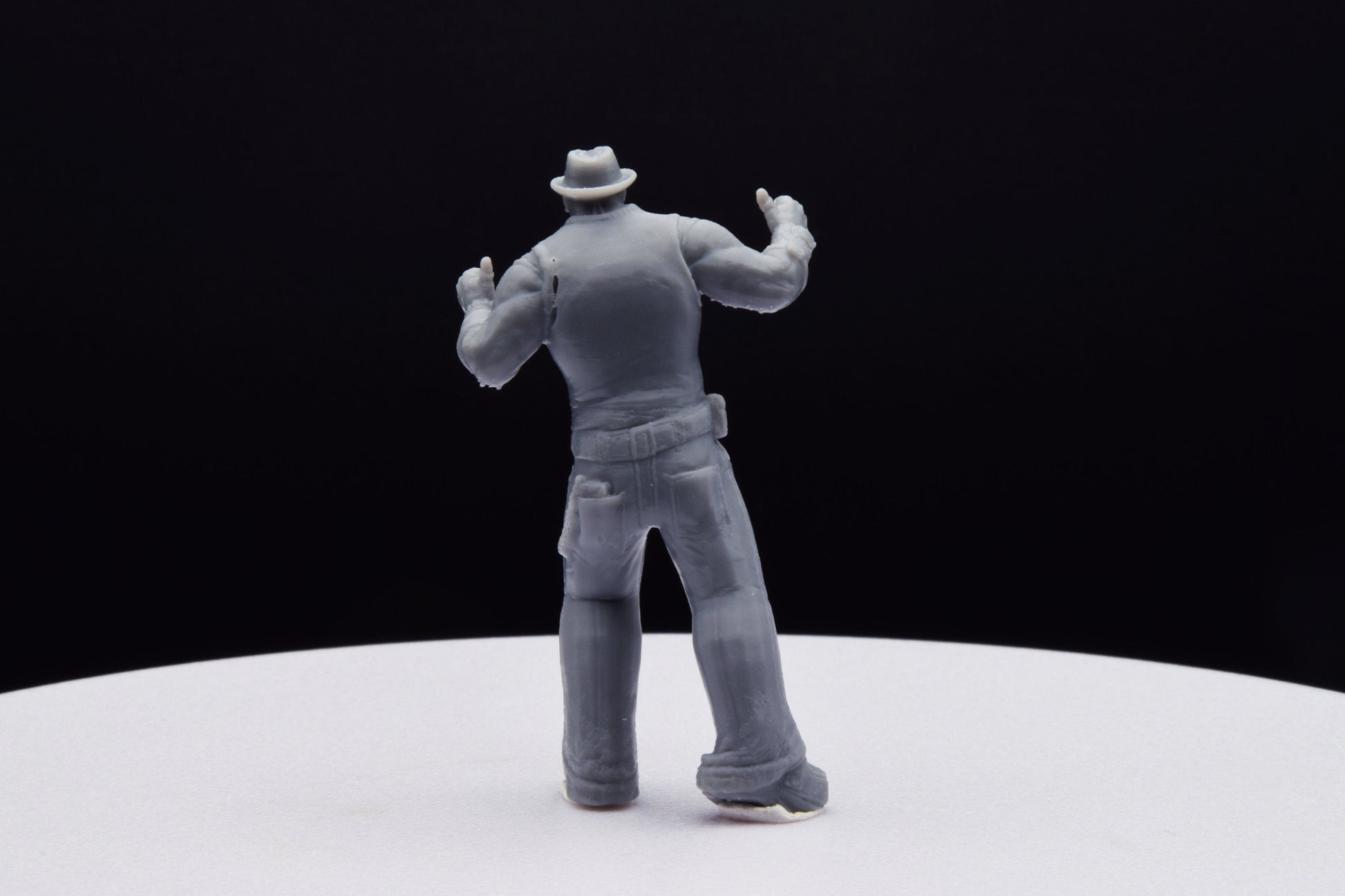 Gears Of War Augustus Cole Civilian Ot Miniature - TheSTLSmith - 3D Printed with high quality resin for Skirmish/D&D games